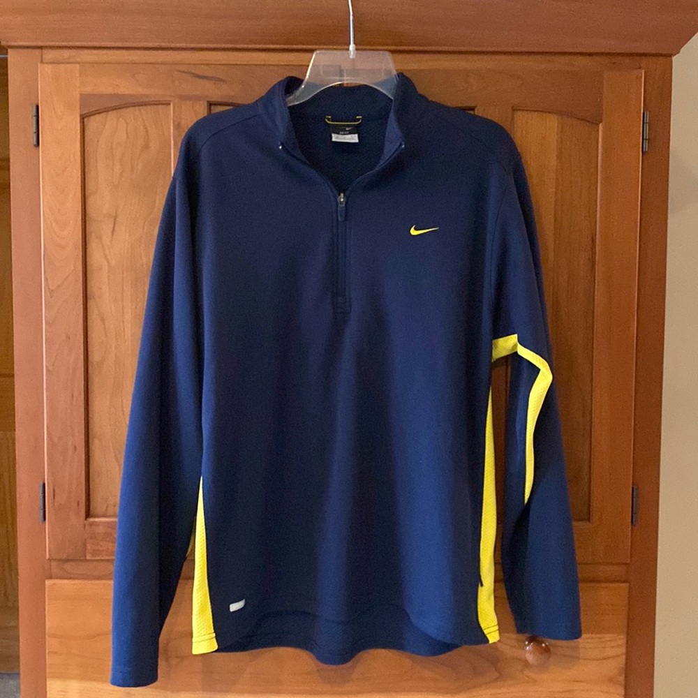 Nike Dri Fit pullover